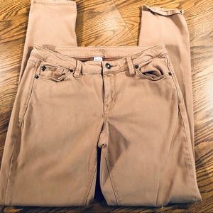 Size 6 Cache Jeans